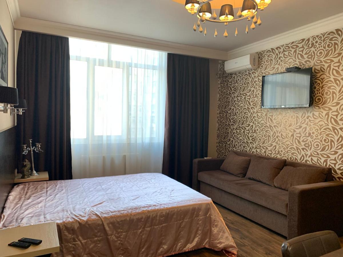 Apartment Elegant Kiev Eksteriør billede