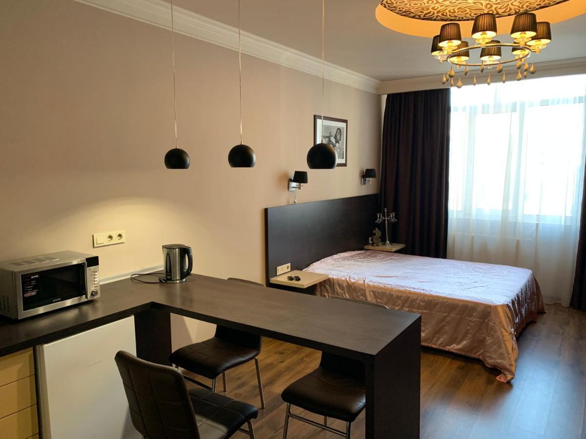 Apartment Elegant Kiev Eksteriør billede